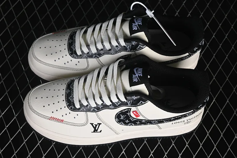 All categories Nk Air Force 1 Air Force series Nk Air Force 1 Low Air Force low-top Nike Air Force 1'07 Low co-branded old pattern Air Force 1 low-top casual sneakers LV2288-002